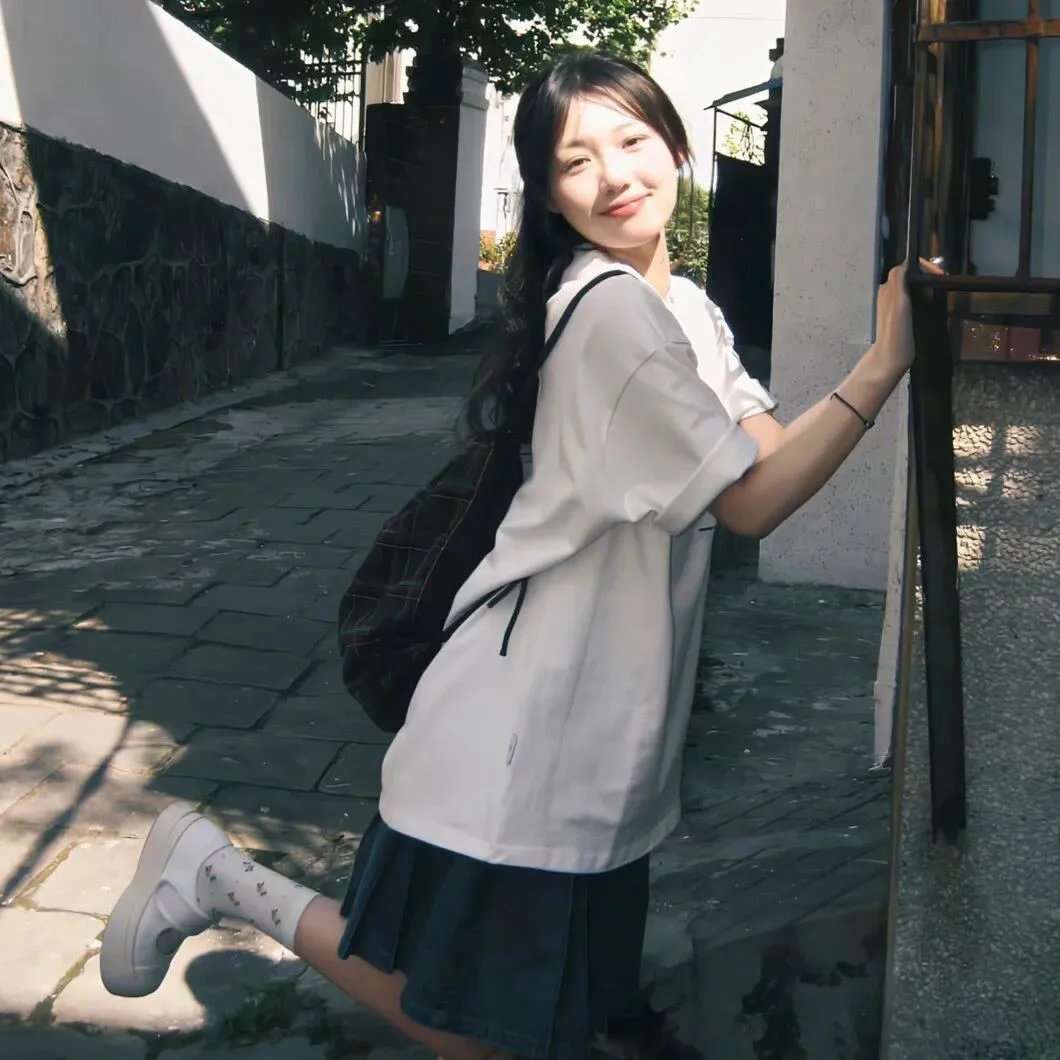 相爱相杀两姐妹